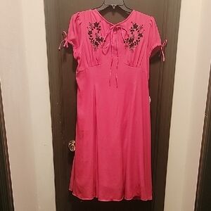 'timeless LONDON' Fuschia Dress with Black Floral Embroidery US 14.  NWT